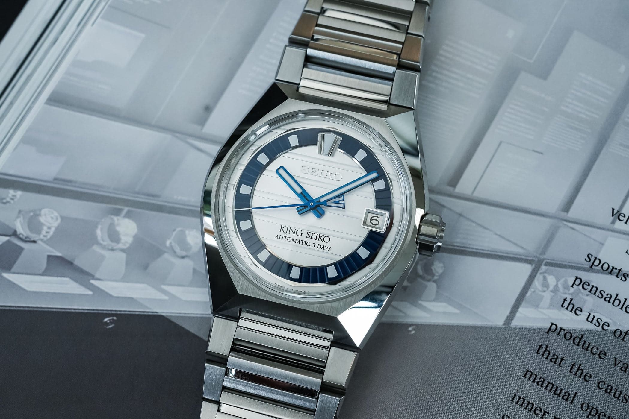 King Seiko Vanac HKF004 "Seiko Blue" — A 145th-Anniversary Limited Edition That Finally Lets the Vanac Sing