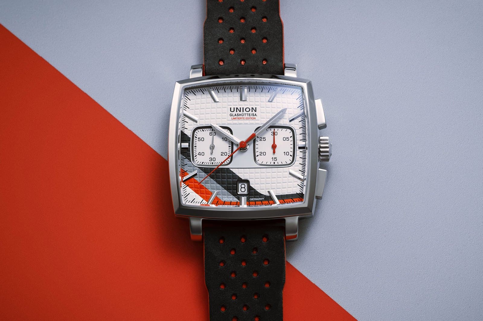 Union Glashütte Averin Chronograph Sachsen Classic 2026: A Racing-Livery Square Chronograph, Limited to 350 for EUR 3,700