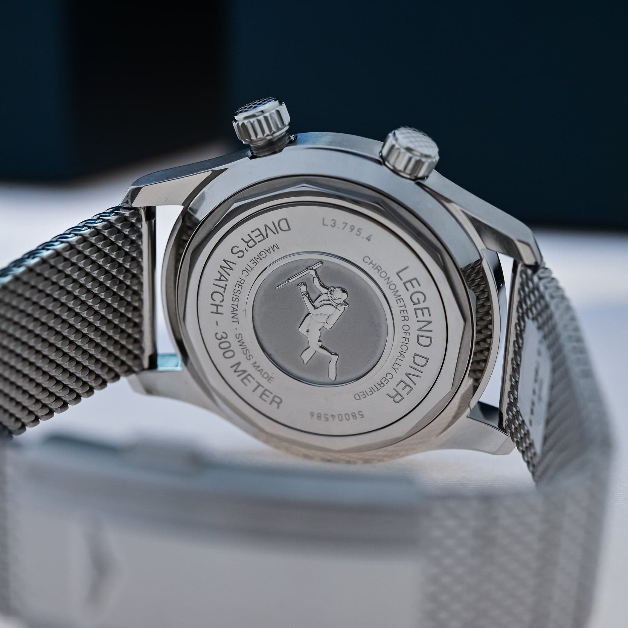 Longines Legend Diver 59 — The 42 mm 1959 Super-Compressor Returns, This Time with a Silicon Spring and COSC