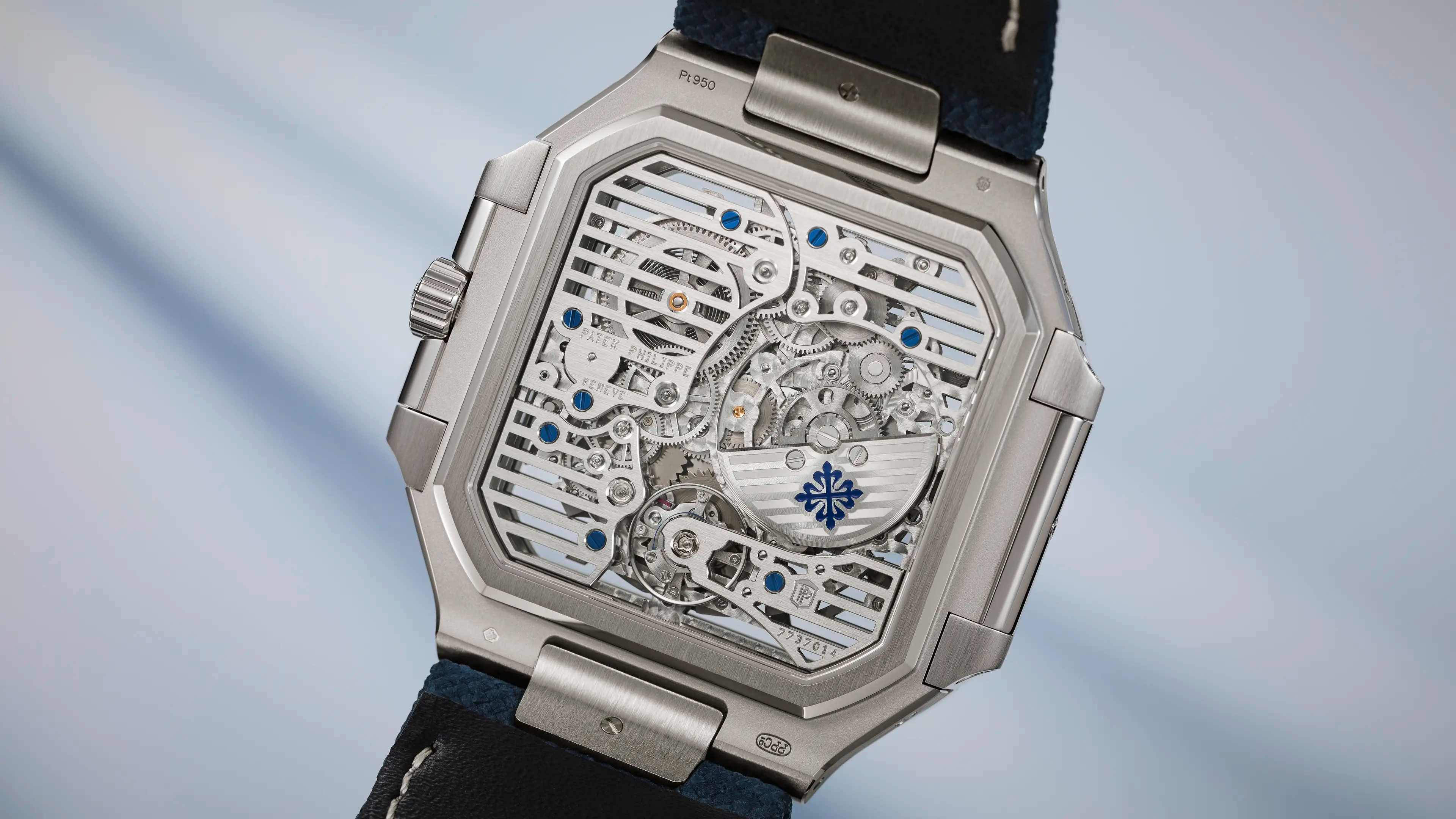 بتك فيليب كوبيتوس 5840P: أول تعقيد عظيم في أجرأ علبة صنعتها بتك على الإطلاق