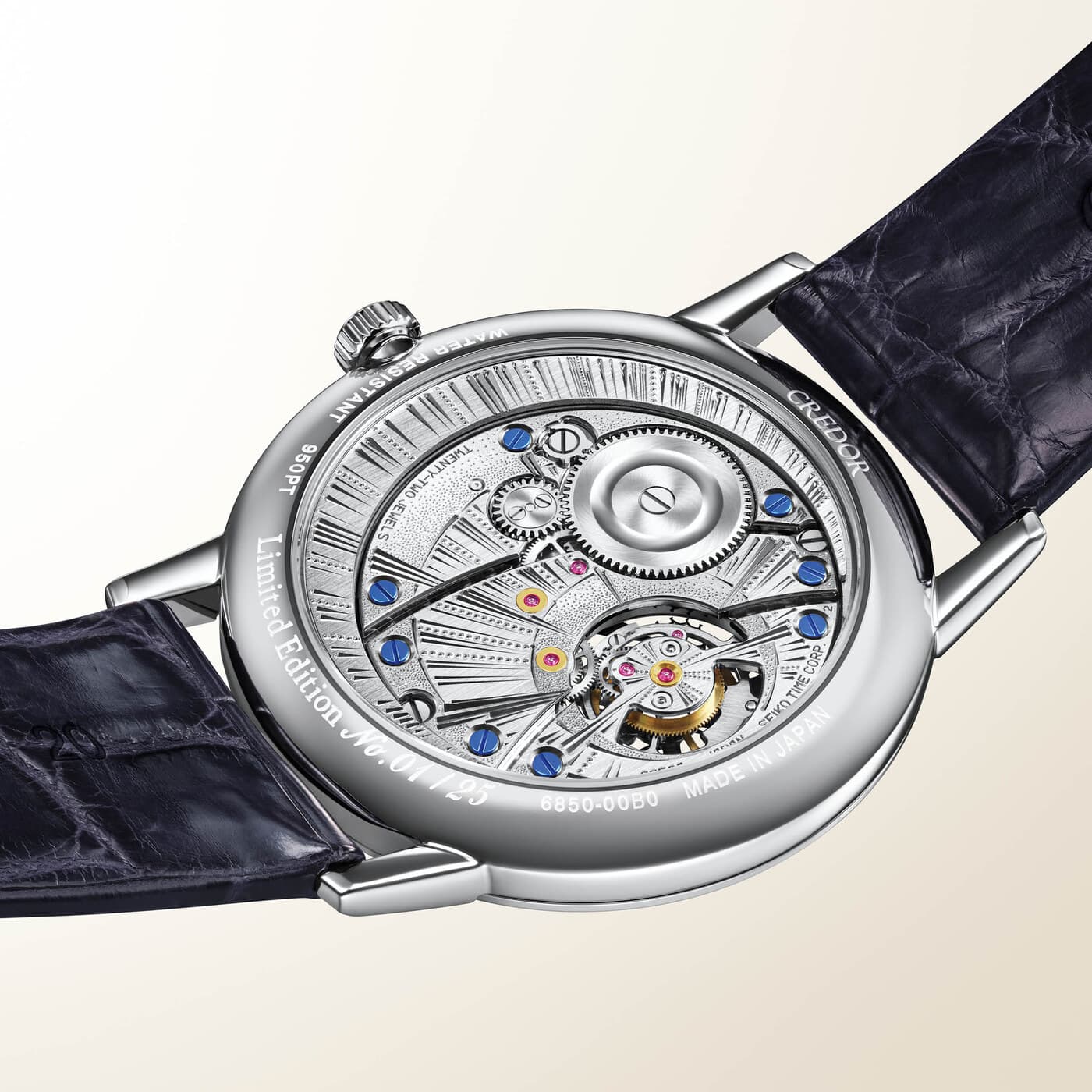 كريدور تصل إلى جنيف: Goldfeather Tourbillon، أوروشي، ولوكوموتيف بلون الأزرق الفجر في ووتشيز آند ووندرز 2026