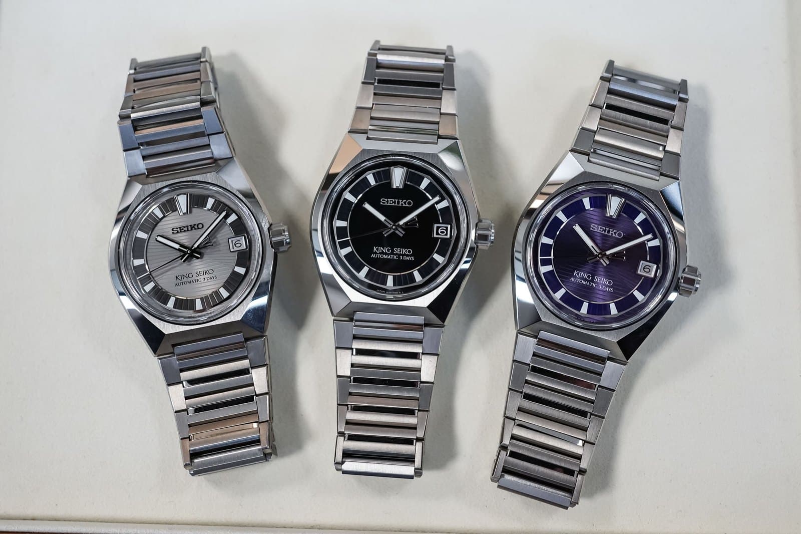 King Seiko Vanac Titanium (HKF001 / HKF002 / HKF003): عيار 8L45 مستمد من Grand Seiko في علبة تيتانيوم بلا إطار بأقل من 4,000 دولار