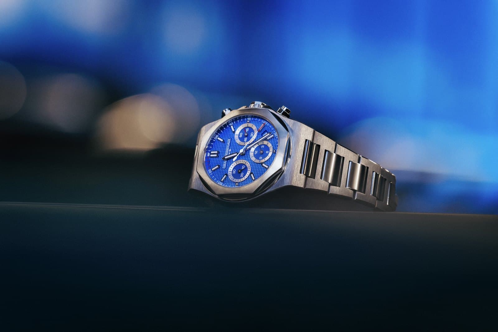 Girard-Perregaux Laureato Williams Editions: Electric Blue Clous de Paris, In-House GP01800 and GP03300 — and Not a Limited Edition in Sight, From US$16,200